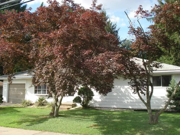 338 E Thomas St, Wilkes Barre, PA 18705