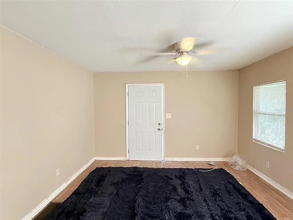 2 bed, 2.0 bath, 850 sqft, $1,295 — Photo 3