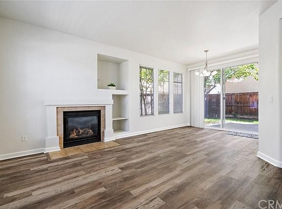 2nd image of 2838 Cottage Ln