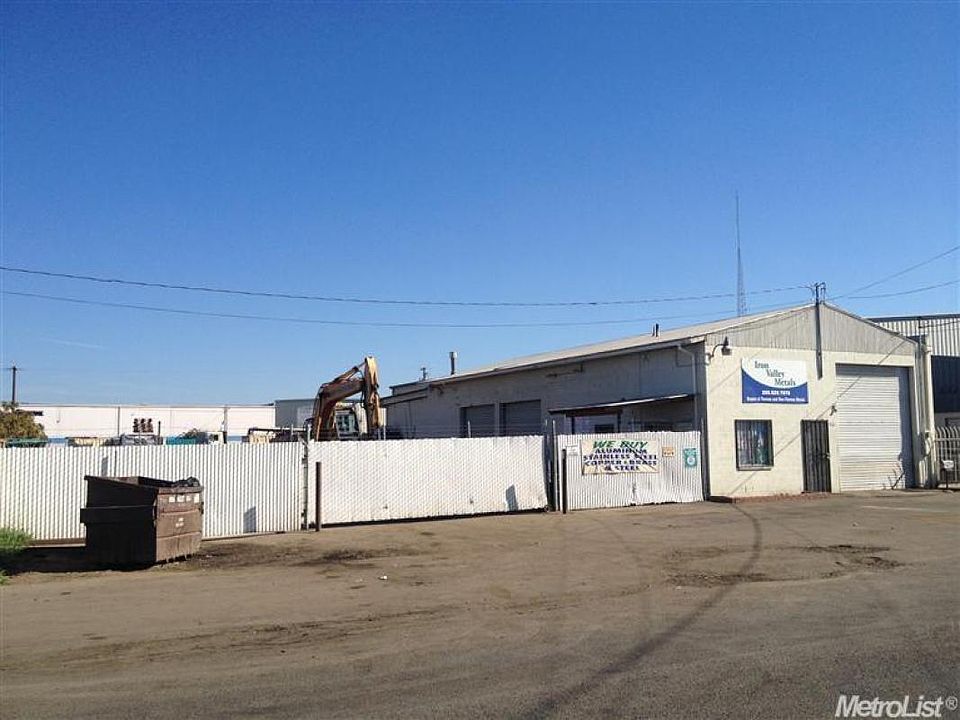 2nd image of 1248 Reno Ave