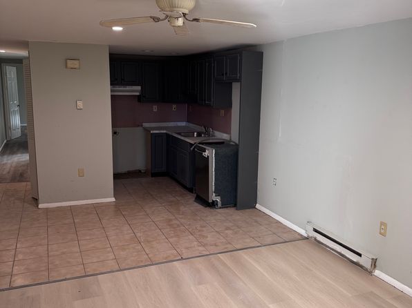 1209 Main St APT 6