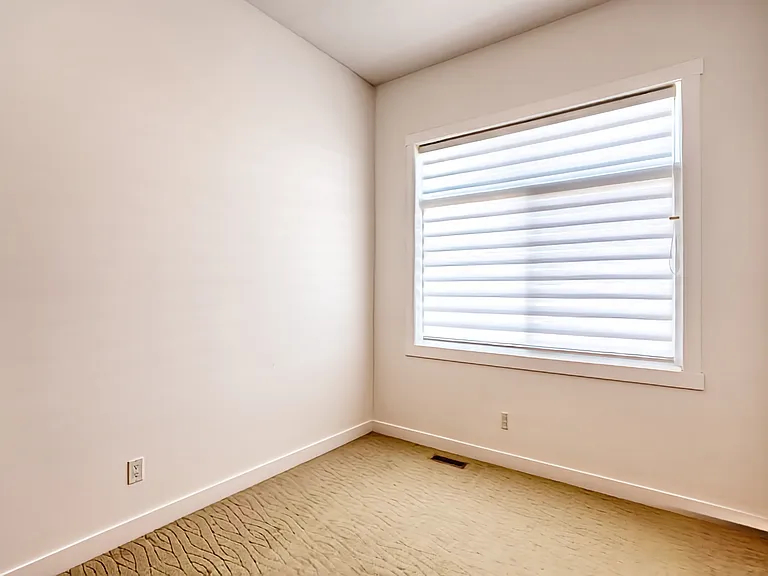 1530 Bayside Ave SW — Photo 9