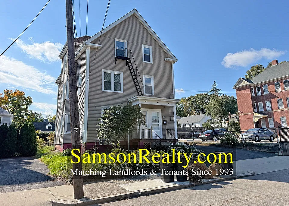 84 Pidge Ave #3