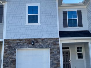 165 Hunston Dr, Holly Springs, NC 27540