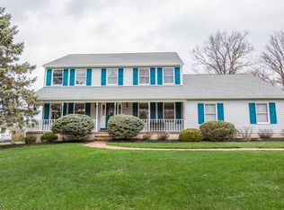 29 Braemar Pl, Bridgewater, NJ 08807