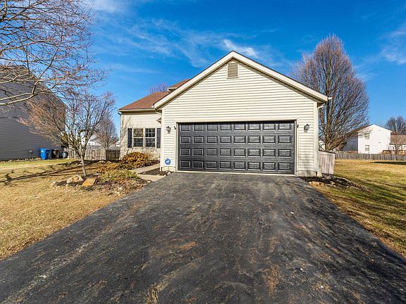 4th image of 702 Hunnicut Dr