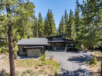 11606 Henness Rd, Truckee, CA, 96161