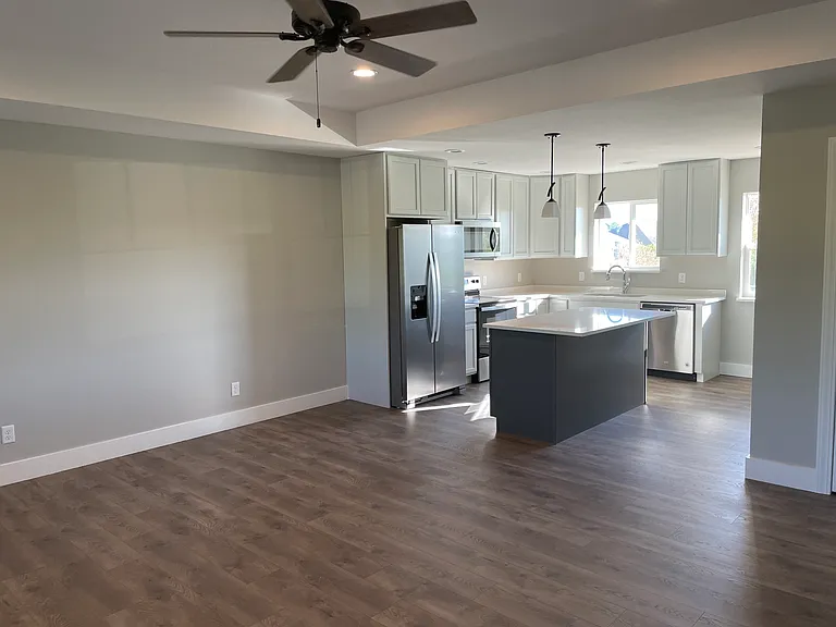 West End Arboretum Condos — Photo 18