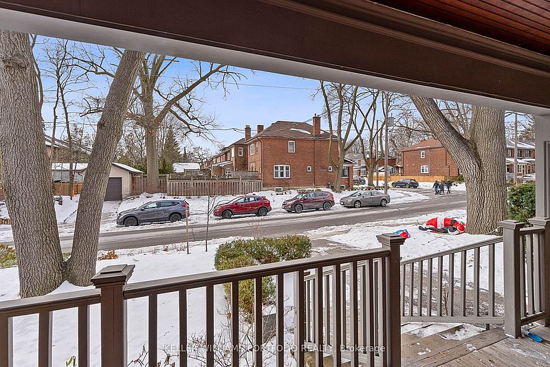 Toronto House for rent - 3 Bedrooms — photo 3