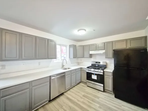 56 Margo Loop, Staten Island, NY 10301