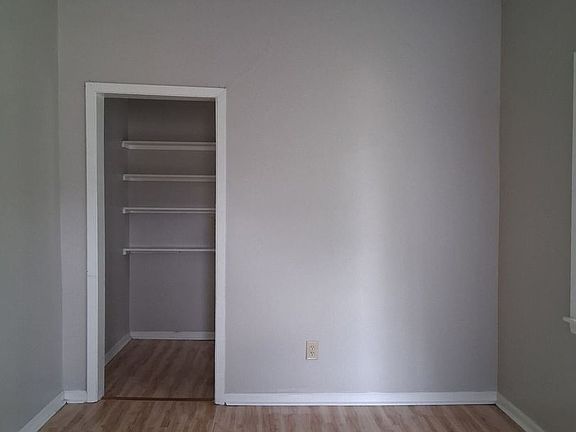 2nd image of 318 Idlewild St