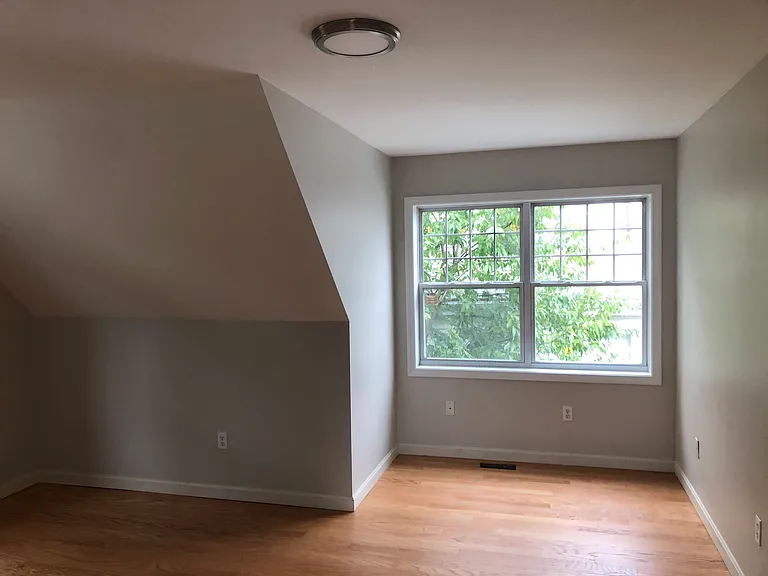 38 Westford St — Photo 15