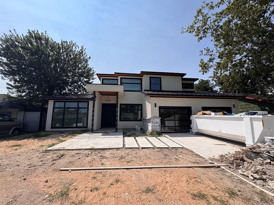 1st image of 8005 Ridgeview Dr