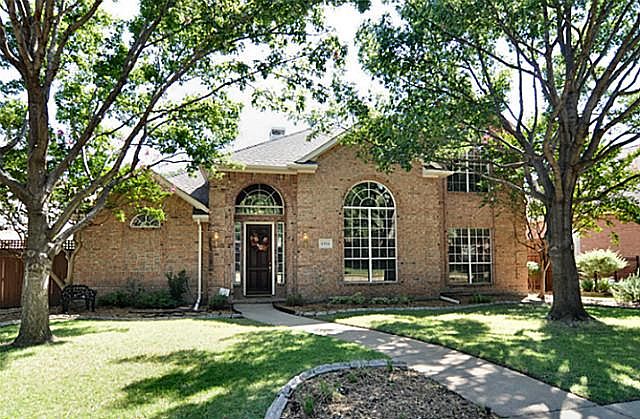 1st image of 6304 Courtland Dr