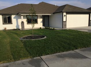 4311 Goldstream Ln, Pasco, WA 99301
