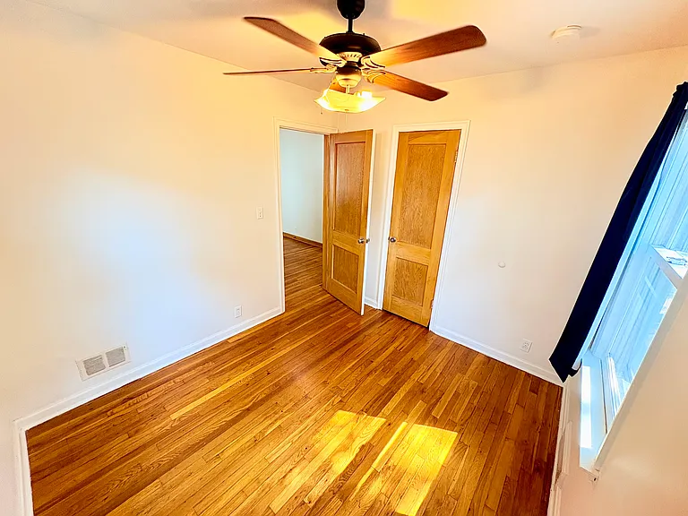 727 S 45th St — Photo 3