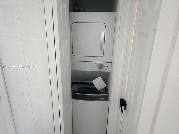 5th image of 43 Williams Rd #3