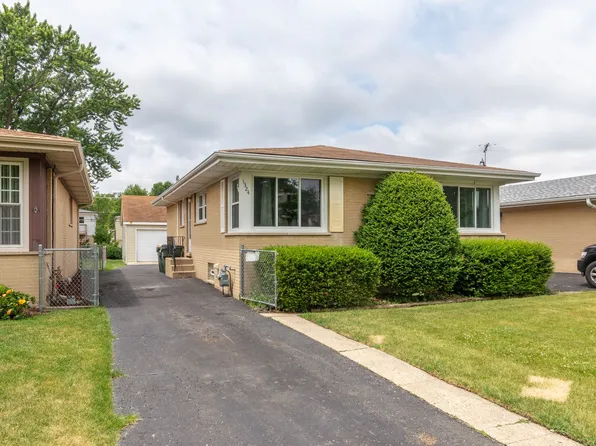 1324 S Evergreen Ave, Arlington Heights, IL 60005