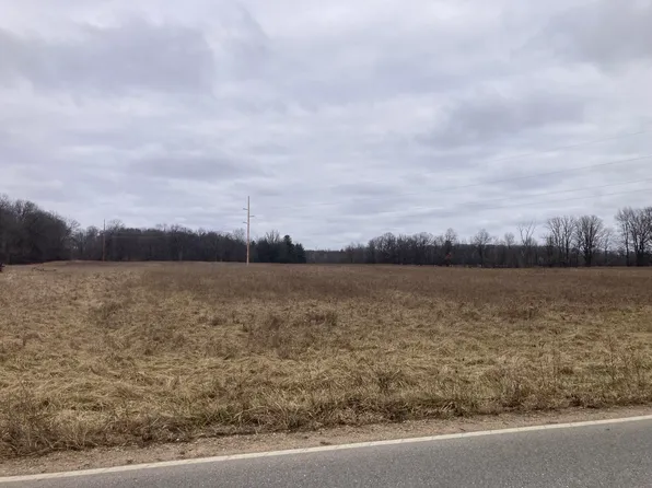 9323 E Kendaville Rd, Vestaburg, MI 48891