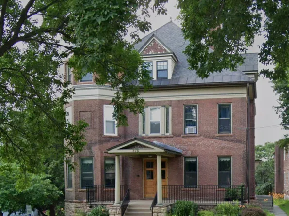 376 College St #3, Burlington, VT 05401