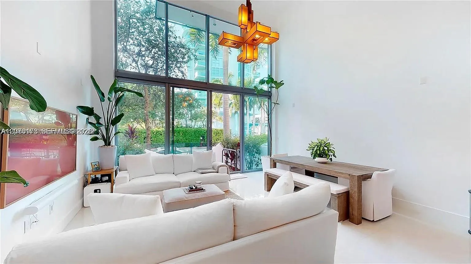 Terra Beachside Condo — Photo 2