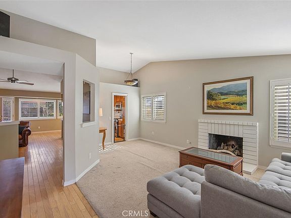 3rd image of 27864 Wakefield Rd