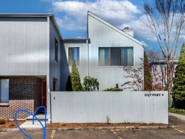 1 Outpost Lane #1, Ridgefield, CT 06877