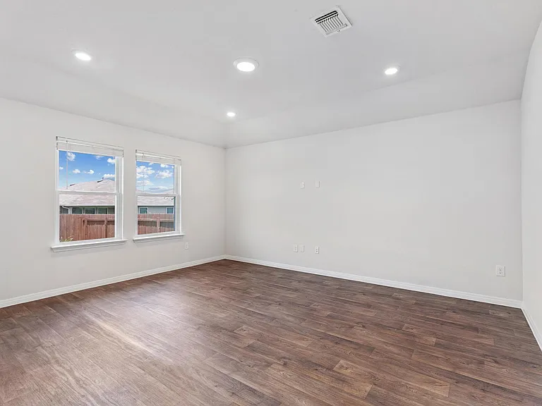 21020 Price Daniel Dr — Photo 9