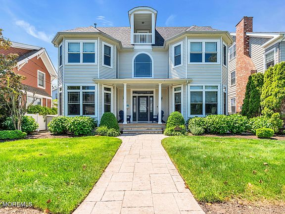 2nd image of 161 Lake Avenue