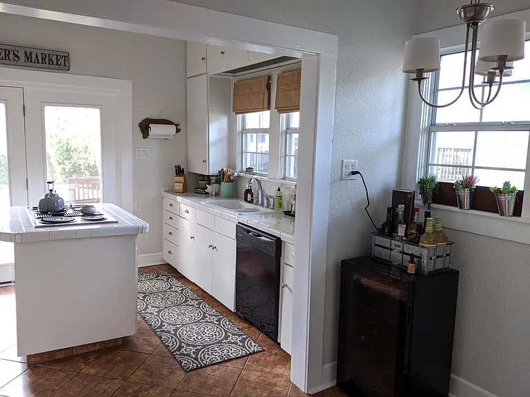 4067 Mattison Ave — Photo 9