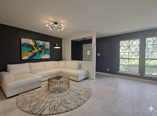 2252 Shadowdale Dr #362, Houston, TX 77043