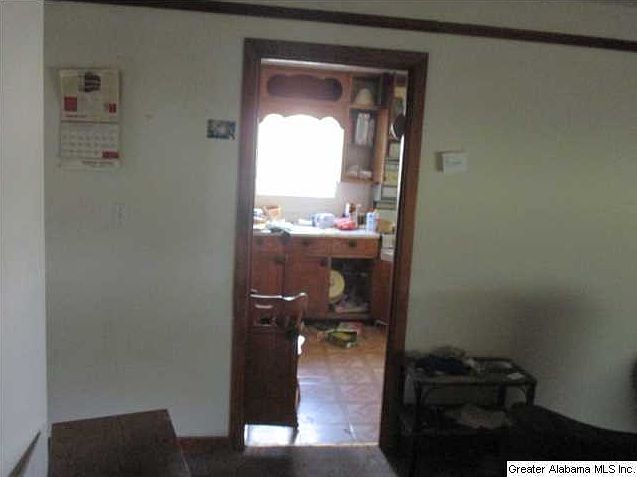 2nd image of 1620 Ray St