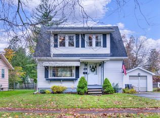 1118 S West Ave, Jackson, MI 49203