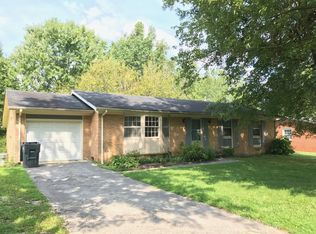 1202 Meadow Rd, Cookeville, TN 38501