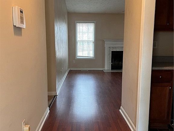 3rd image of 1571 Clan Campbell Dr