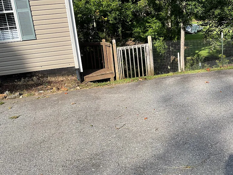 Parking and Fenced Pet area