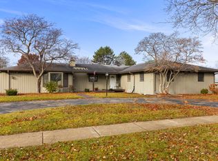 10501 Cindy Jo Ave, Huntley, IL 60142