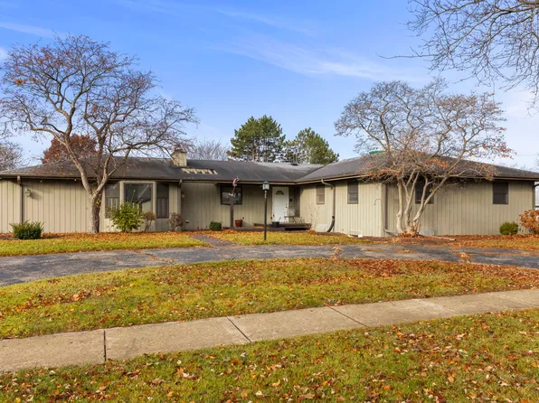 10501 Cindy Jo Ave, Huntley, IL 60142