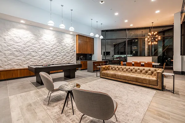 Rented by Modern Spaces | media 17