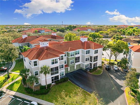 3rd image of 23710 Walden Center DR #208