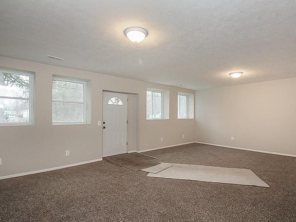 2nd image of 1005 East Blvd