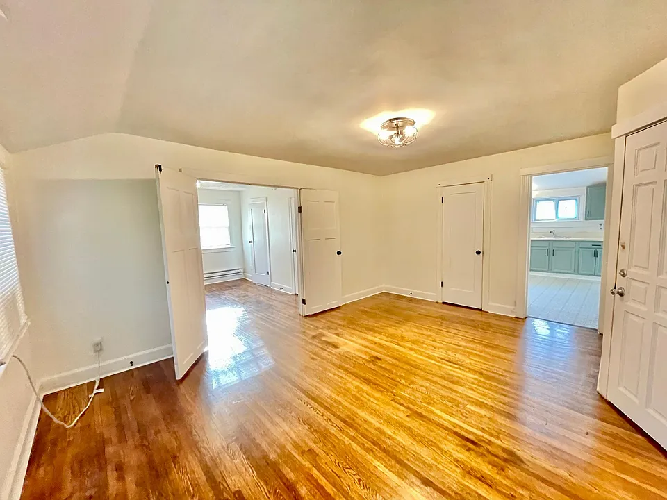 320 McGuire Rd #3
