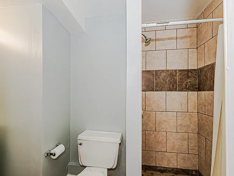 3214 Kalynne St — Photo 15