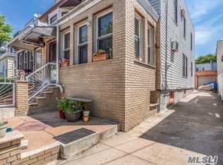 75-39 60th Pl, Glendale, NY 11385