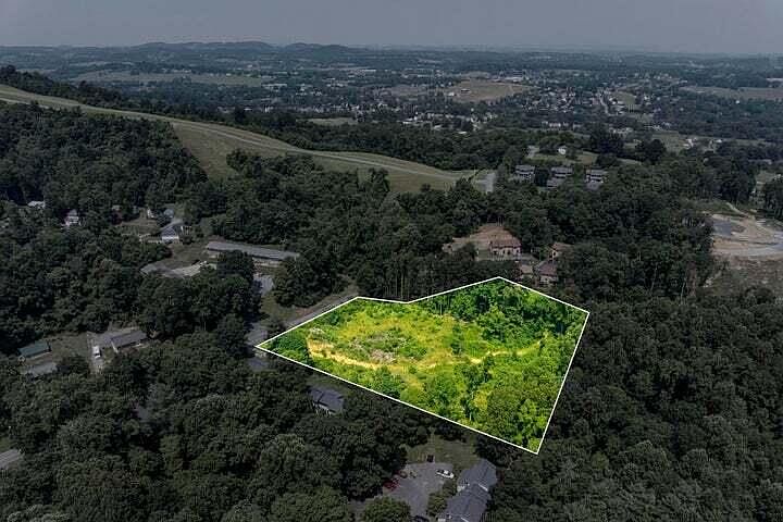1st image of Timberlake Rd