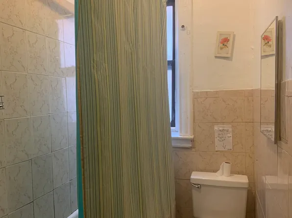 1993 Amsterdam Avenue image 3 of 3