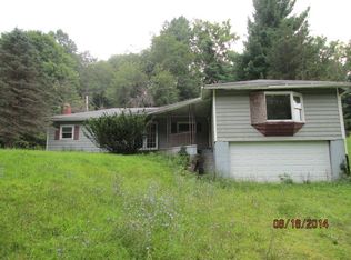 326 Cliff Run Rd, Bainbridge, OH 45612