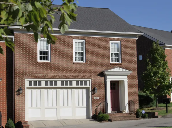 8213 Maris Ct, Louisville, KY 40241