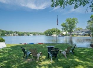 63 E Shore Rd, Denville, NJ 07834