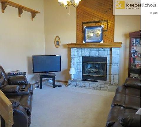 5th image of 511 Airway Ln
